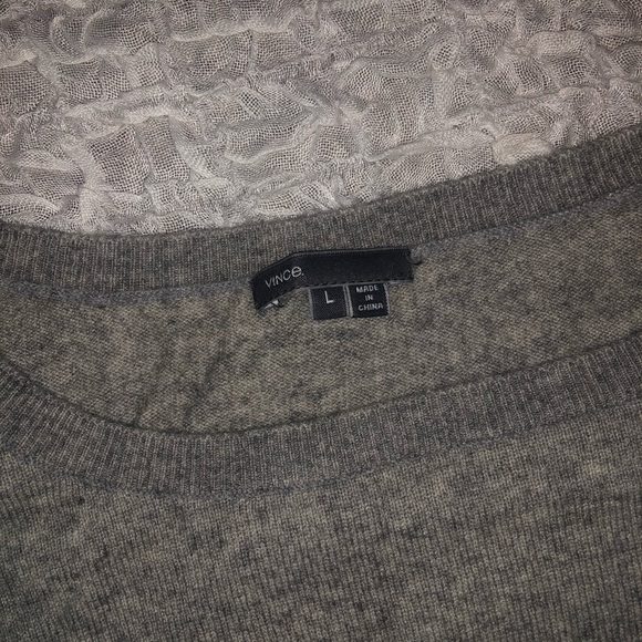 Vince Gray and Cream Sweater Large C - Picture 4 of 5